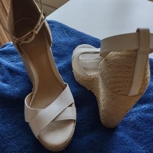 Vince Camuto Sandals